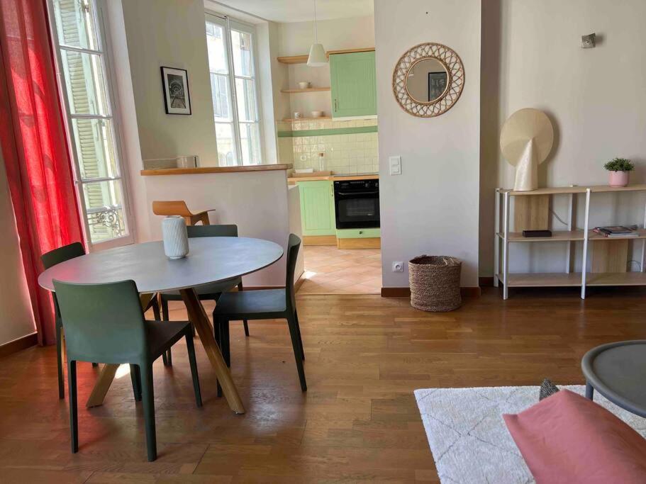 Appartement Au Centre D'Awinion Zewnętrze zdjęcie